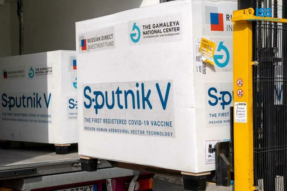 Vaccini anti-Covid: la Regione Campania si prepara ad acquistare lo Sputnik