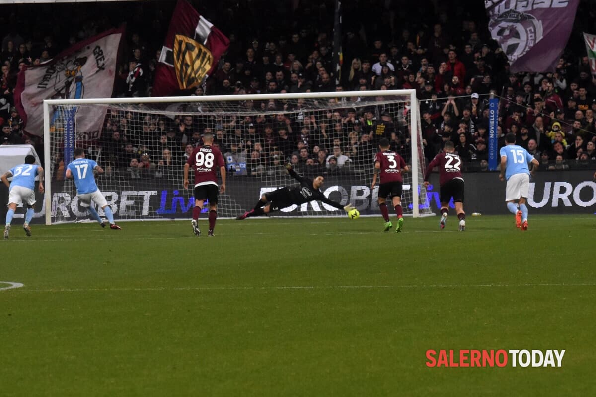 Paulo Sousa esordisce con una sconfitta: Salernitana ko all’Arechi contro la Lazio