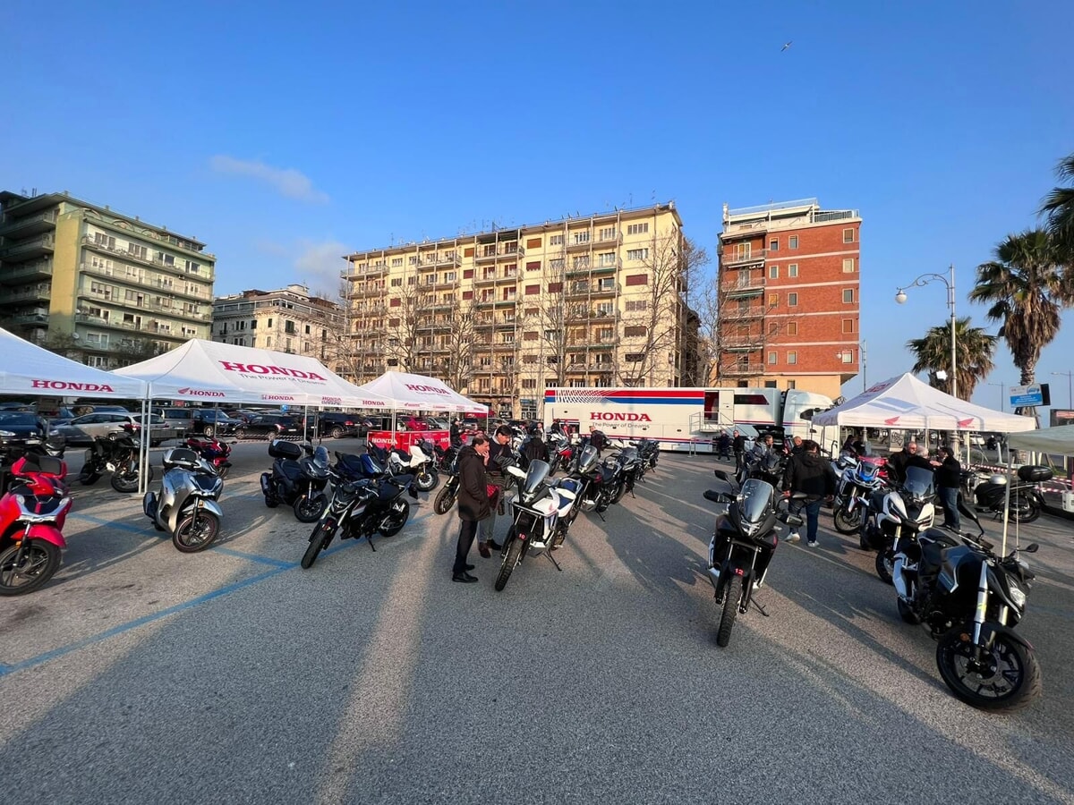 Blitz all’Honda Live Tour a Salerno: c’è l’esposto in Procura contro De Luca