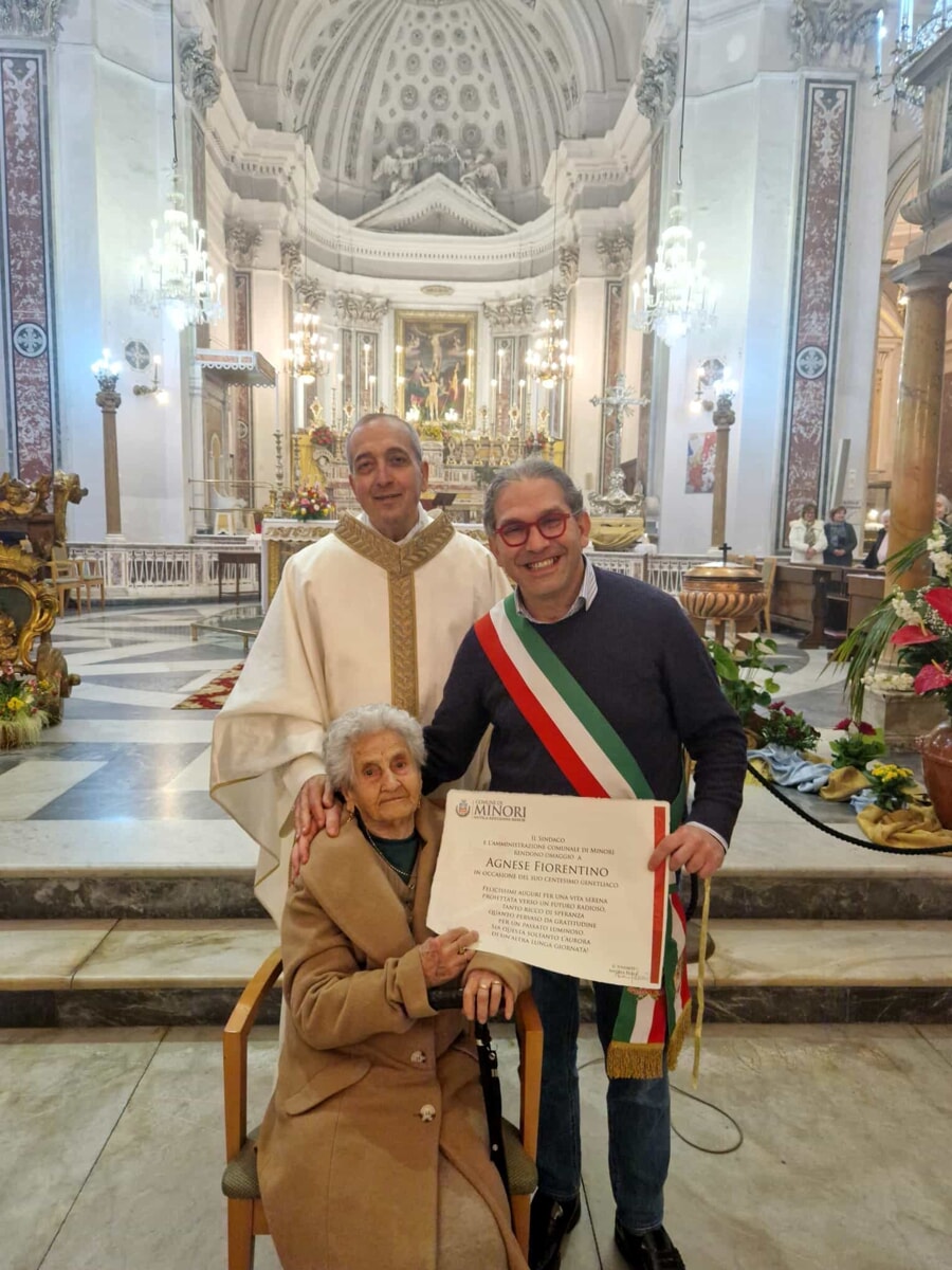 Festa grande, ieri, a Minori, per celebrare i 100 anni di nonna Agnese