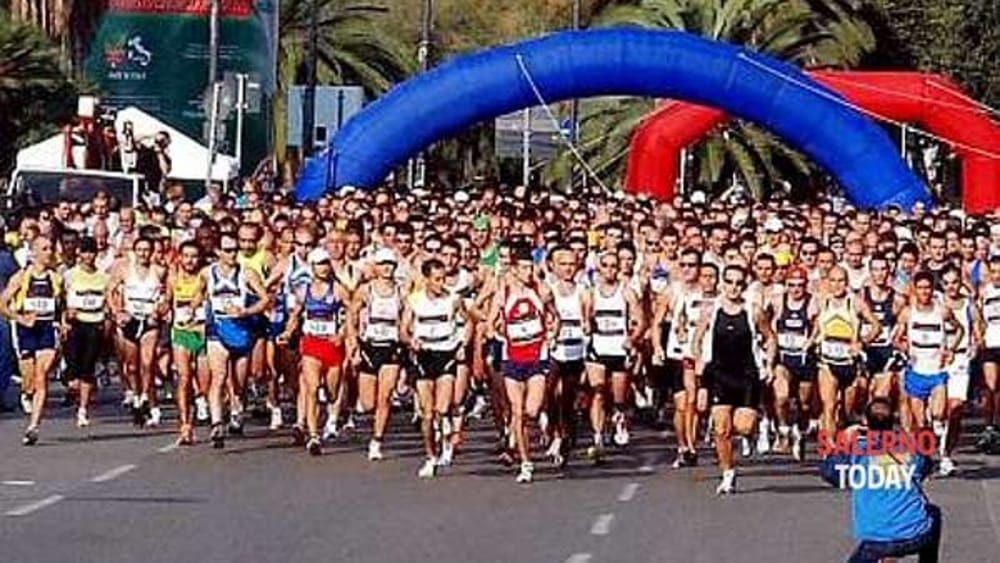 “Salerno Corre”, il dispositivo di traffico: scattano i provvedimenti per la viabilità