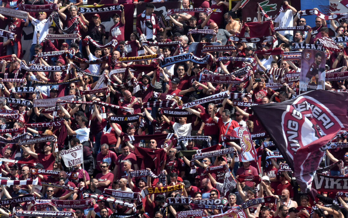 E’ già febbre granata: 1300 tifosi presenti sugli spalti per Salernitana-Picerno