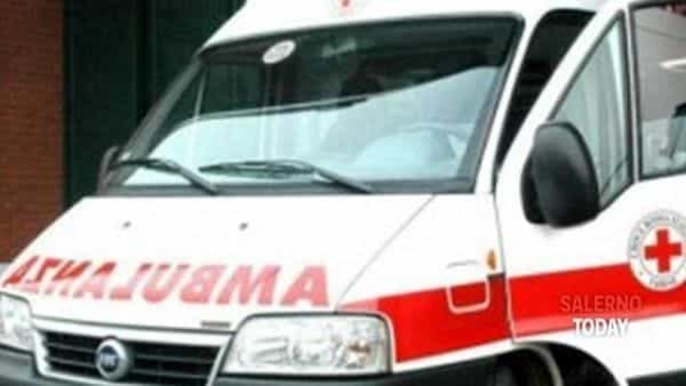 Incidente tra bici e autobus nei Picentini: morto un ragazzo