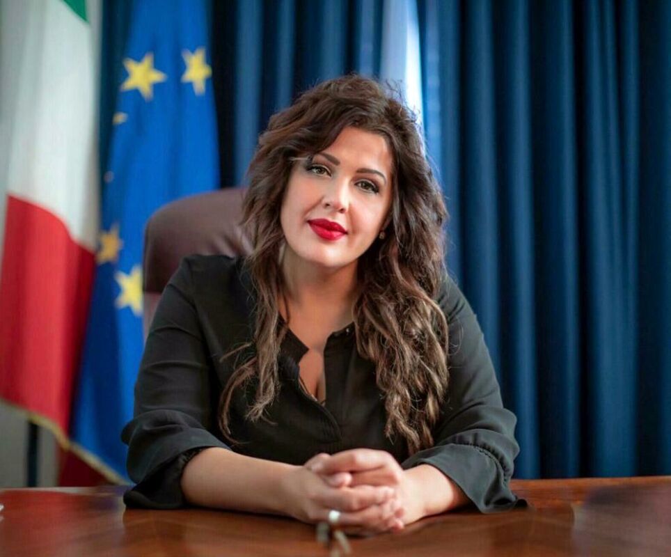 Legge di Bilancio, Anna Bilotti (M5S): “Il governo toglie tutele ai lavoratori, la battaglia continua in parlamento”