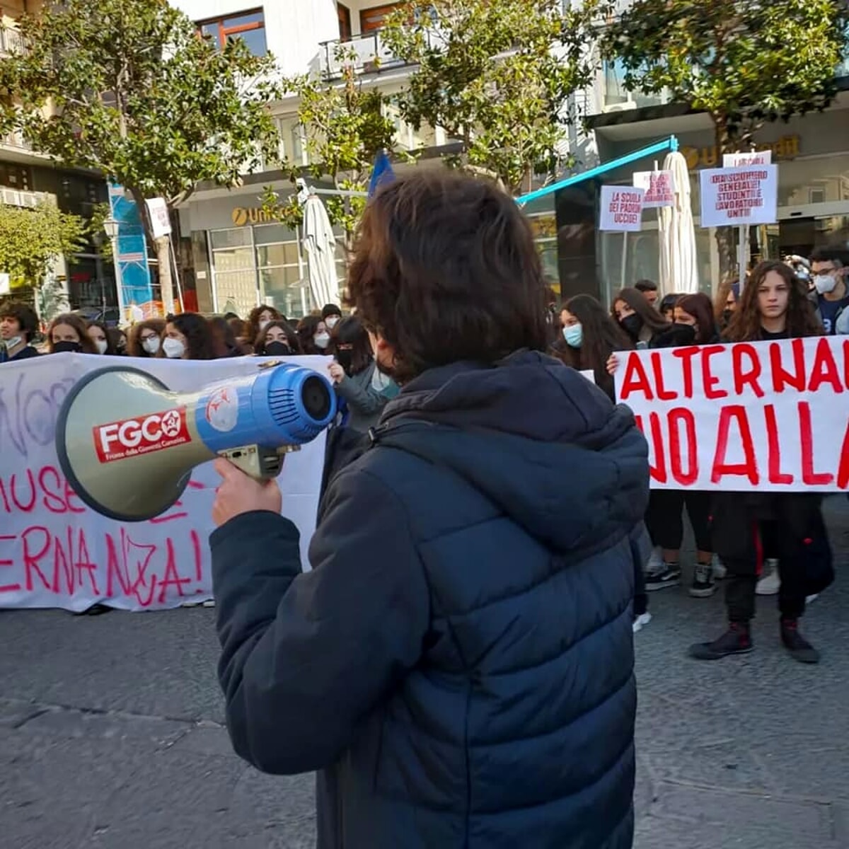 Sciopero studentesco internazionale: il 17 novembre UdS in piazza anche a Salerno e Sarno