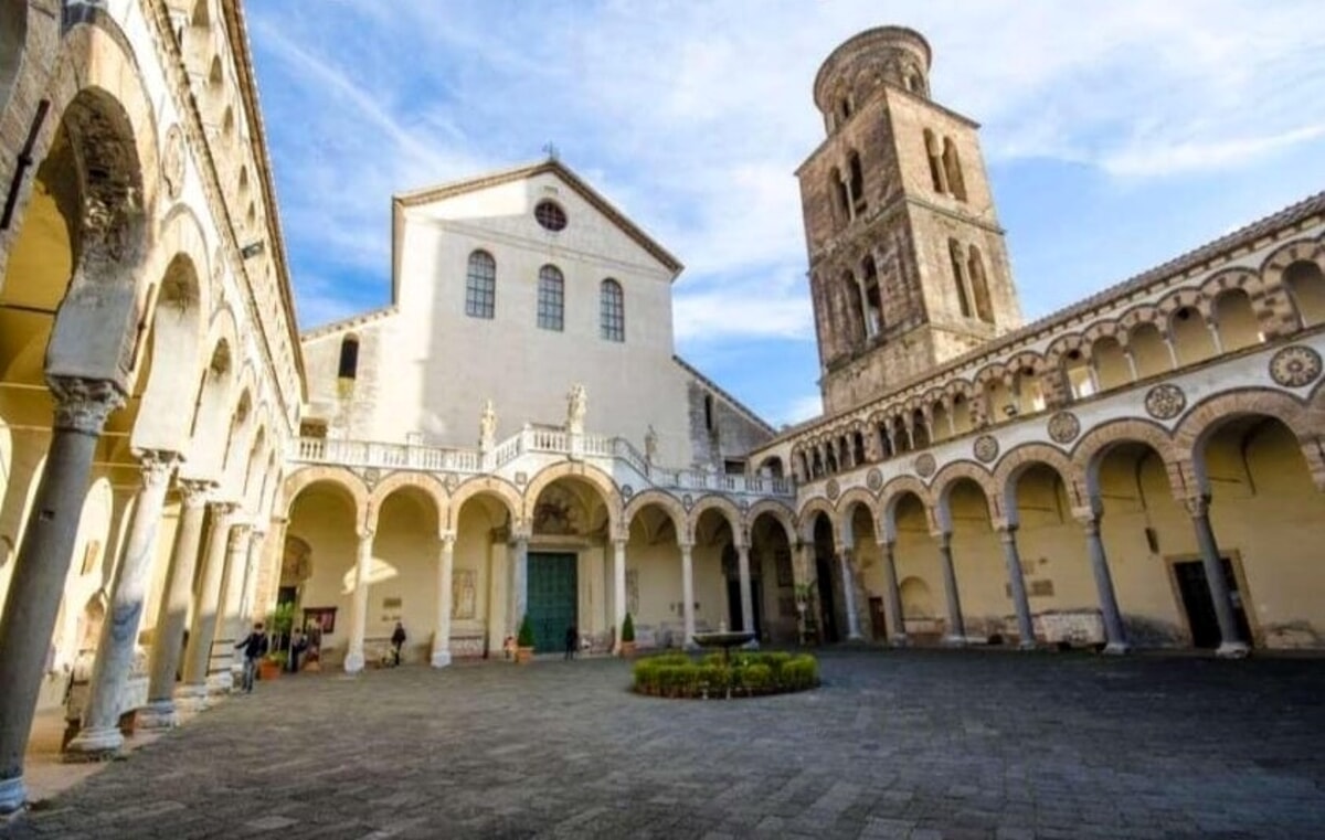 Liceo Regina Margherita, gli alunni al Duomo per la messa di Natale