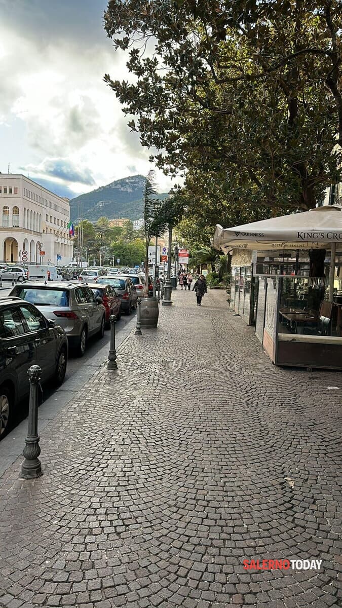 “A Salerno nessun evento per Carnevale e San Valentino”: i commercianti criticano il Comune