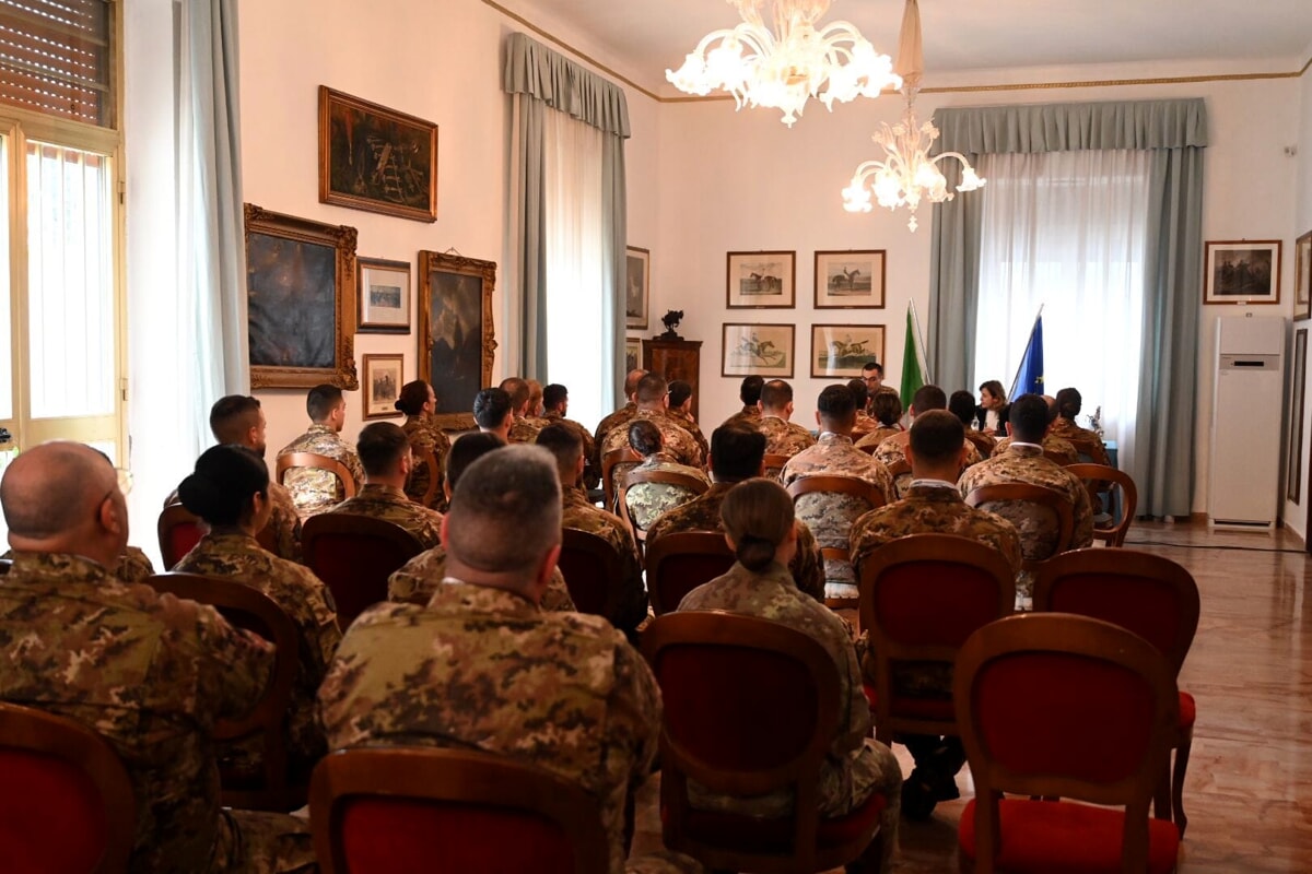 Esercito, a Salerno la conferenza “Pari opportunità e studi di genere”