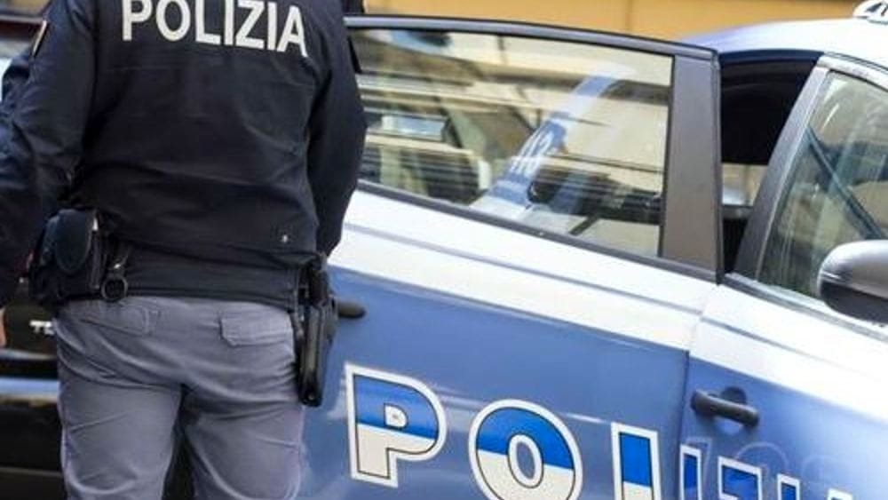 Provocò un incidente per sfuggire ad un controllo di polizia: minorenne arrestato a Salerno