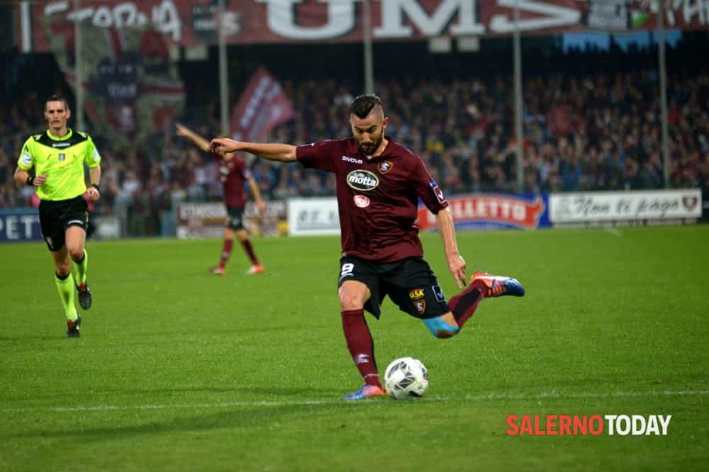 Gavettoni e gol: il mercato della Salernitana passa per Ibiza