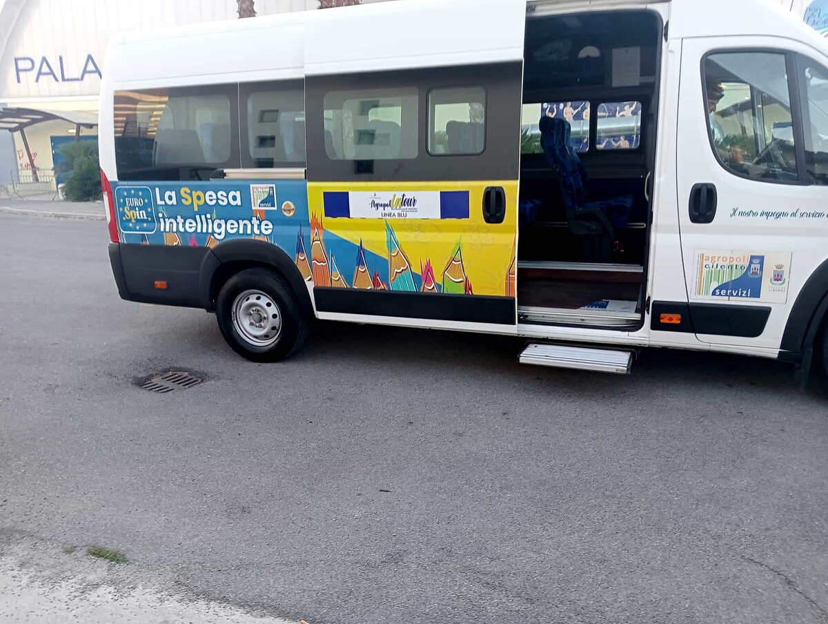 Attivato il servizio navette ad Agropoli, Durso: “I disabili non possono accedervi”