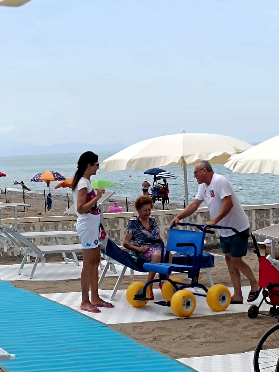 Pontecagnano, inaugurato il lido inclusivo “Acquamare”