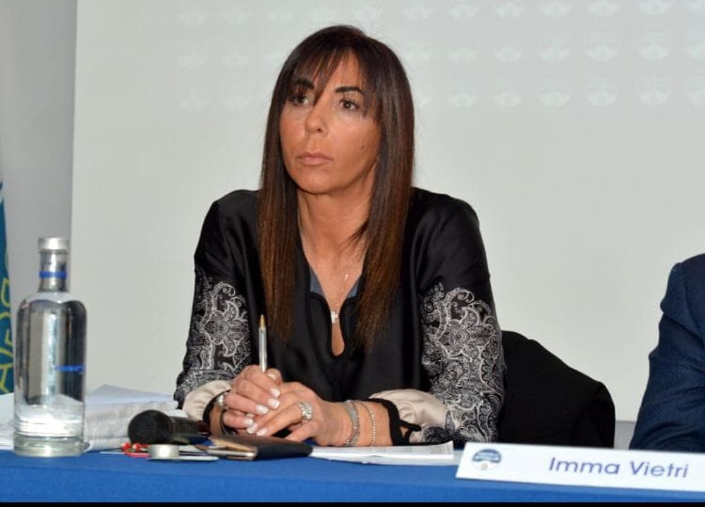 Vietri (FdI): “A Giffoni il Festival dell’ipocrisia di Schlein e Conte” 