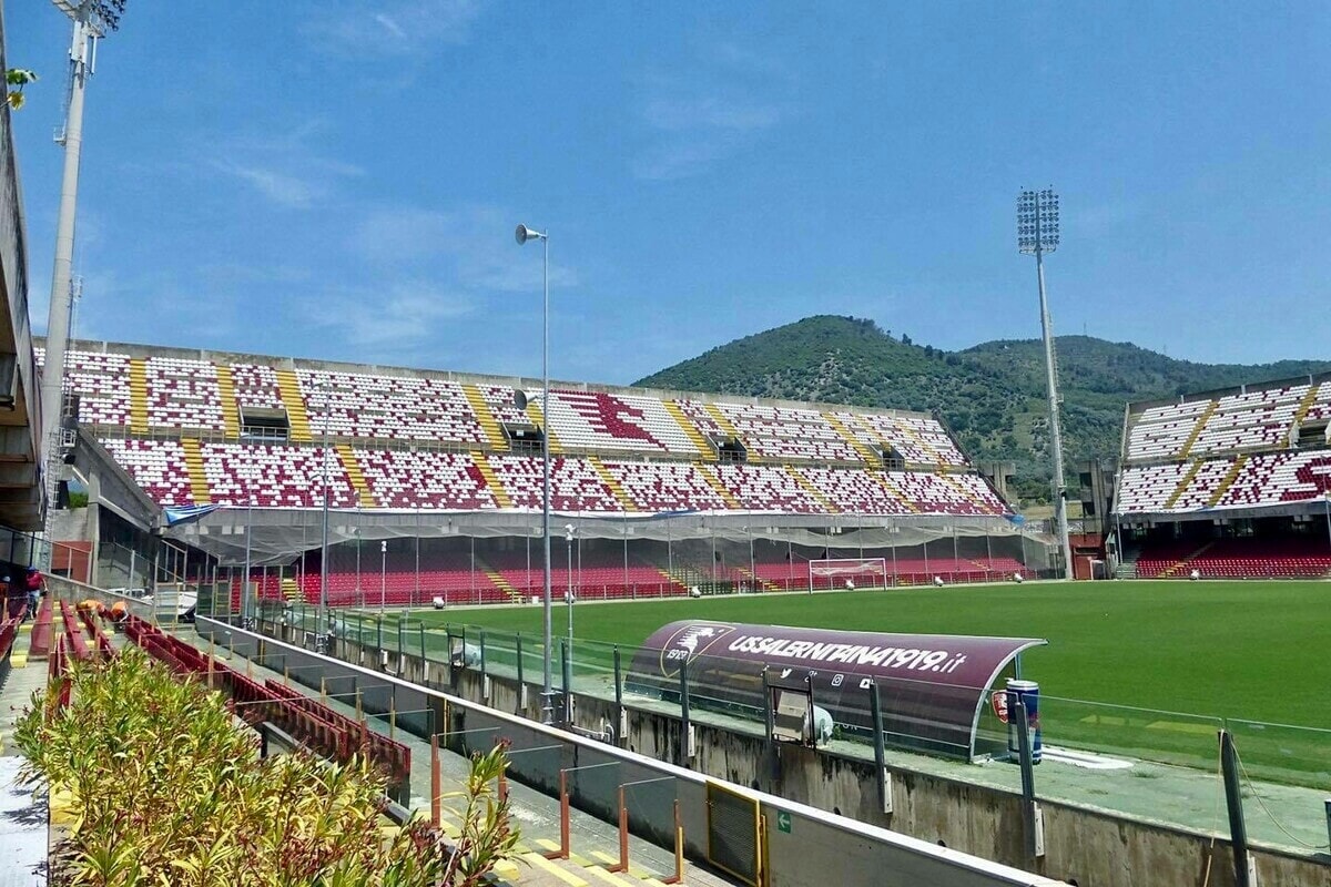 Restyling stadio Arechi e campo Volpe, via libera ai lavori: c’è il bando dell’Arus