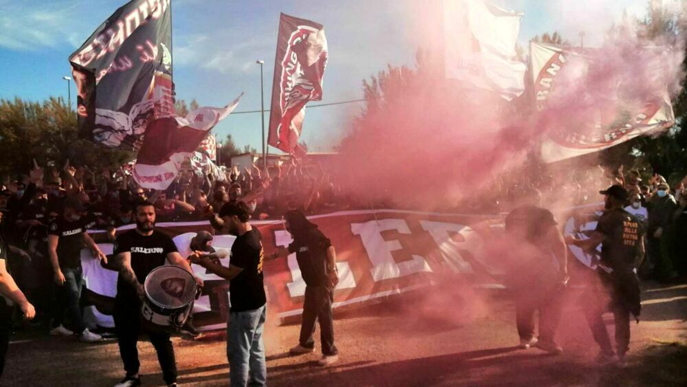 “Tempo scaduto e pazienza finita”: gli ultras granata sfileranno in corteo