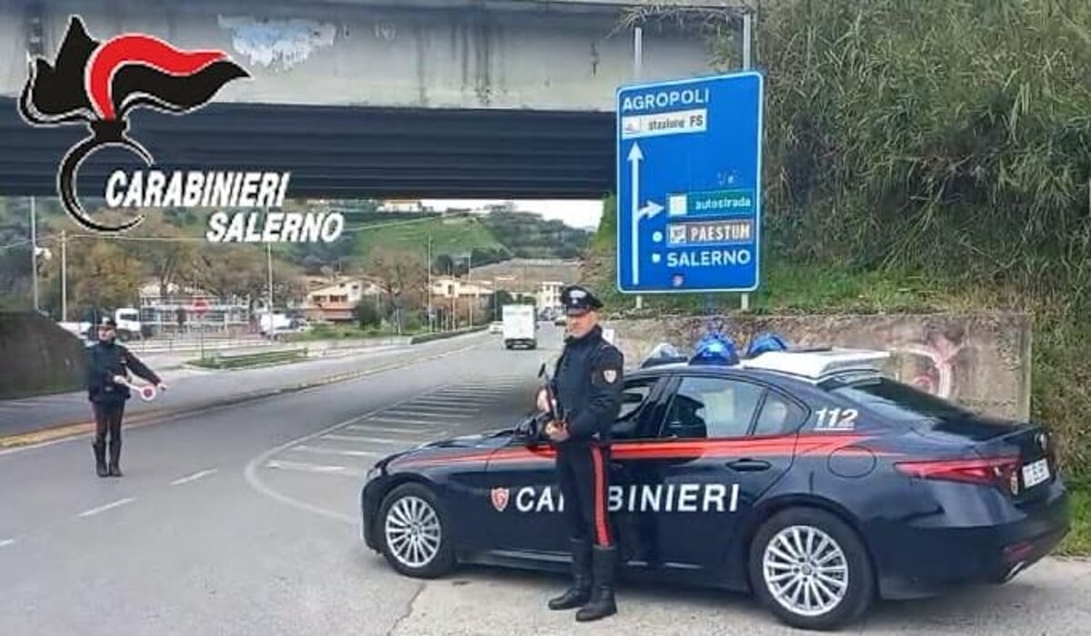 Andava in giro con la droga e 570 euro: arrestato un 36enne